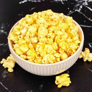 Popcorn mit Honig-Senf-Geschmack