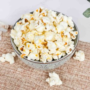 Popcorn mit veganem Käsegeschmack
