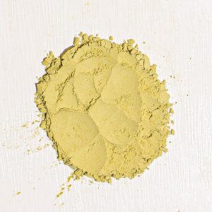 Matcha mit Heidelbeergeschmack
